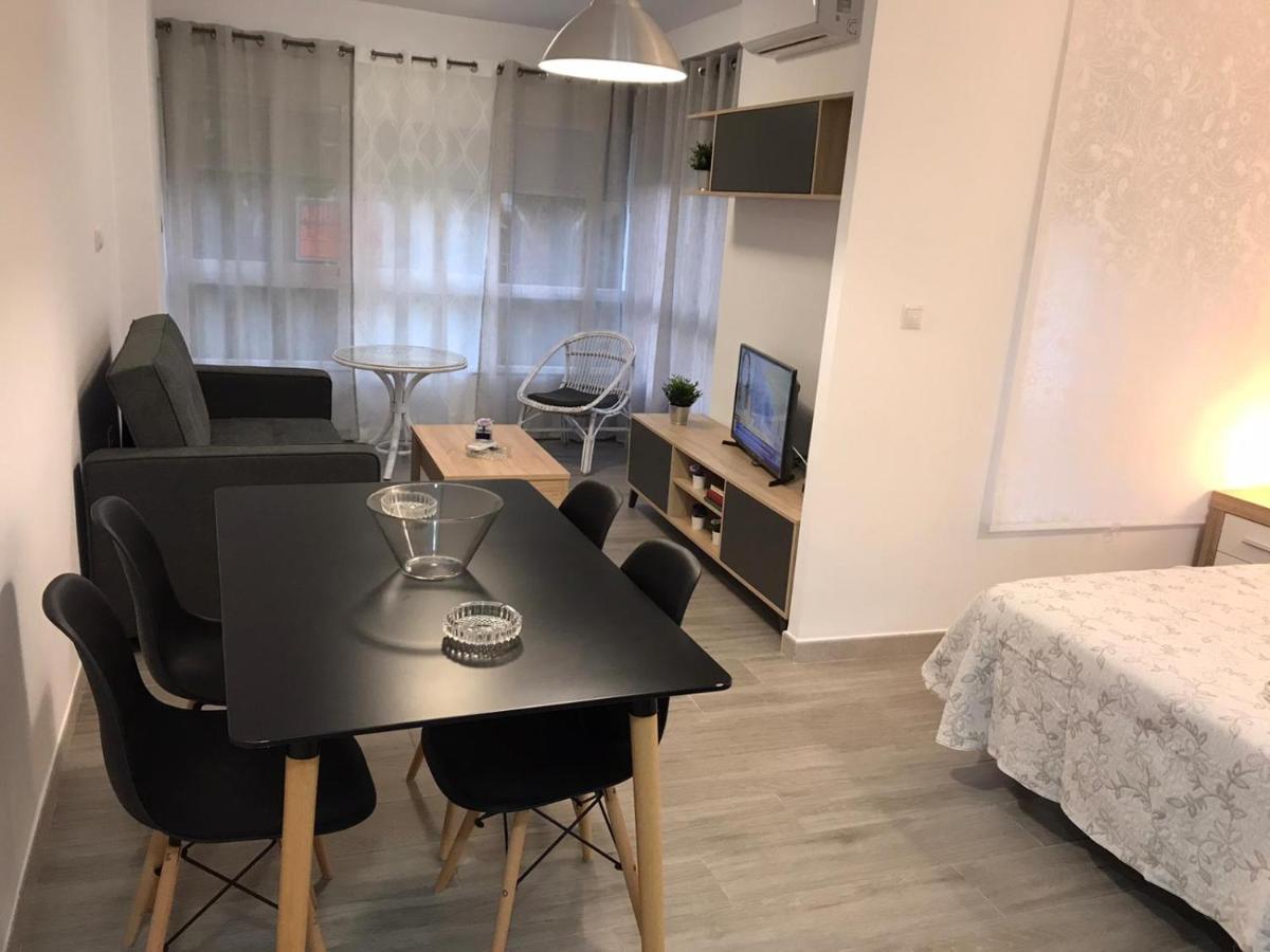 Apartamentos Centro Internacional Algarrobo-Costa Esterno foto
